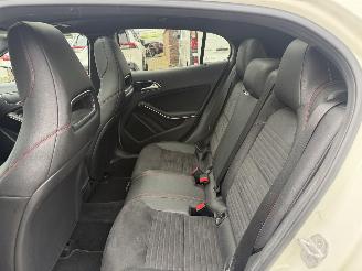 Mercedes GLA 200 AMG Pakket NAP Nederlandse Auto! Pano picture 14