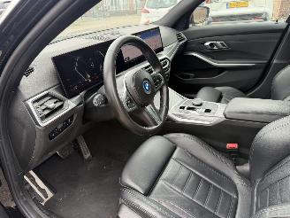 BMW 3-serie 320e M-Pakket Nap Nederlandse Auto! Schuifdak picture 7