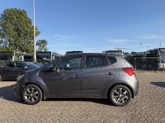 Hyundai Ix20 1.6i Automaat NAP Nederlandse Auto! picture 3