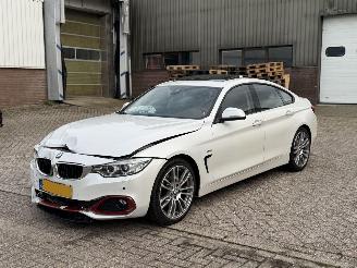 Auto incidentate BMW 4-serie 420D 190Pk Centiennial High Executive Schuifdak Head-Up 2017/1