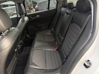 Alfa Romeo Giulia 2.2D Automaat Super Pano picture 14