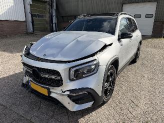 Mercedes GLB 180 AMG Pakket 7Persoons Pano Sfeerverlichting Memory picture 18