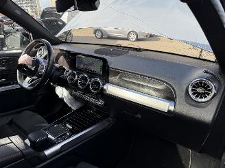 Mercedes GLB 180 AMG Pakket 7Persoons Pano Sfeerverlichting Memory picture 10