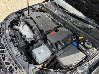 Mercedes A-klasse 250 Premium Plus Pano Sfeerverlichting picture 17