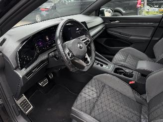 Volkswagen Golf 1.5 eTSI R-Line Pano Automaat picture 8