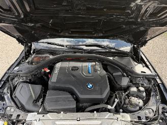 BMW 3-serie 320e M-Pakket Pano picture 18