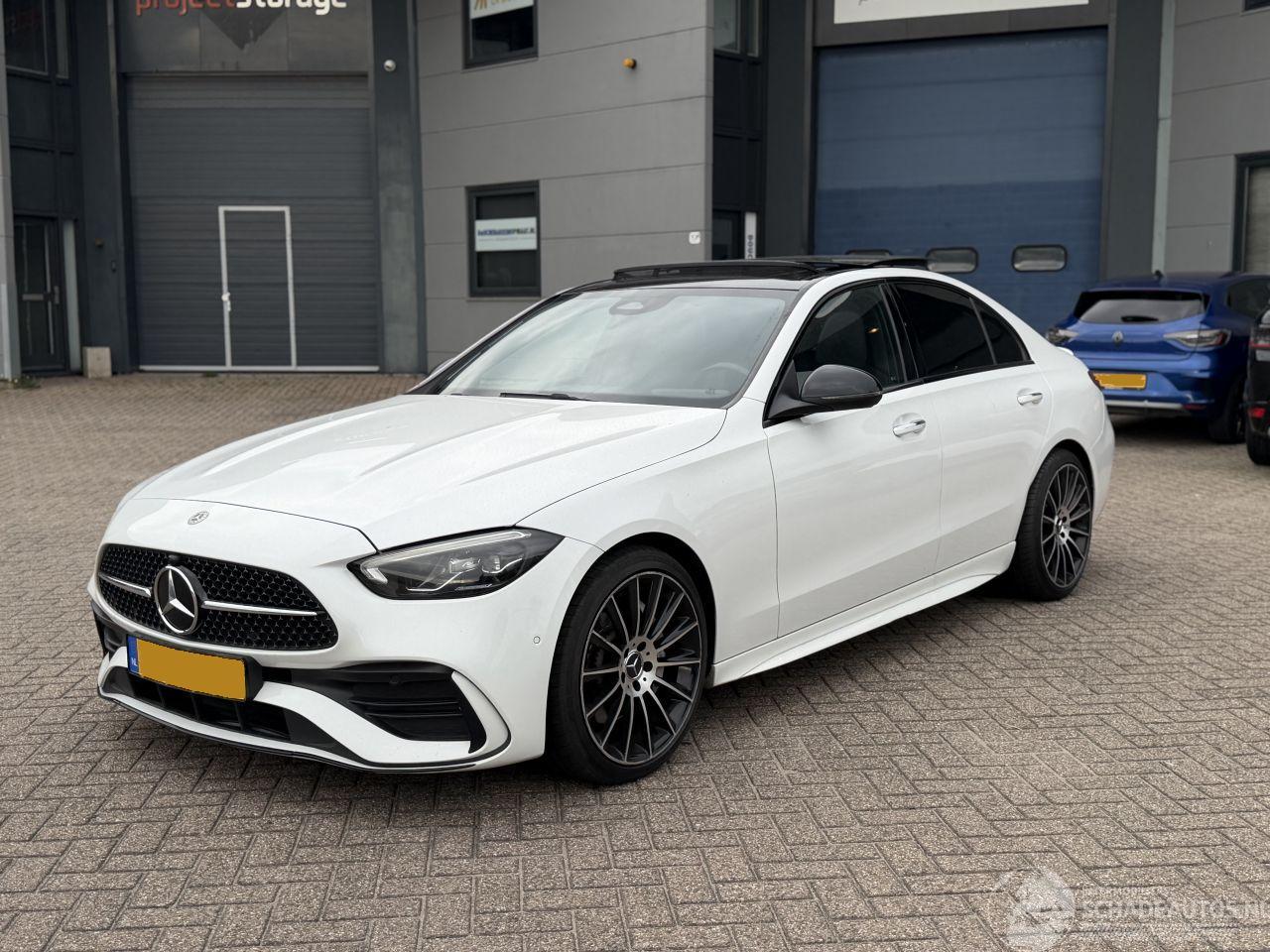 Mercedes C-klasse 220D AMG Pano Geen Schade Sfeerverlichting