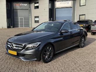 Voiture accidenté Mercedes C-klasse 250i Prestige Schuifdak 2015/11