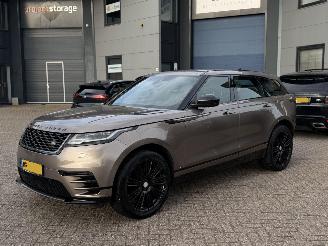 damaged passenger cars Land Rover Range Rover Velar 2.0 I4AWD R-Dynamic S Geen Schade 2017/11