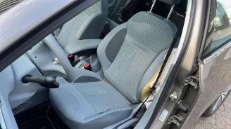 Peugeot 208 208 I (CA/CC/CK/CL), Hatchback, 2012 / 2019 1.2 Vti 12V PureTech 82 picture 14