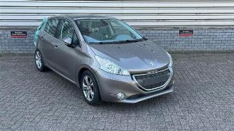 Autoverwertung Peugeot 208 208 I (CA/CC/CK/CL), Hatchback, 2012 / 2019 1.2 Vti 12V PureTech 82 2013/3