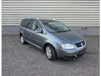 Auto da rottamare Volkswagen Touran Touran (1T1/T2), MPV, 2003 / 2010 1.6 FSI 16V 2004/1