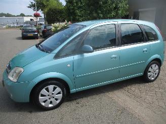 Schadeauto Opel Meriva 1.6I-16V COSMO 2003/10