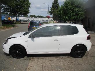 Volkswagen Golf 1.2 TSI COMFORTLINE BLUE MOTION picture 2
