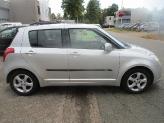 Suzuki Swift 1.3 SHOGUN AIRCO picture 5