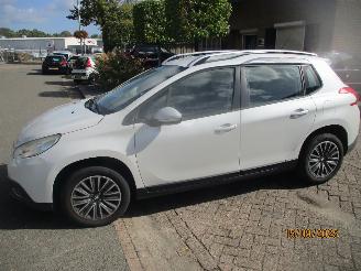 Auto incidentate Peugeot 2008 1.6 VTI ACTIVE 2014/10