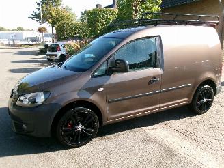 skadebil bedrijf Volkswagen Caddy 1.6 TDI 2013/4