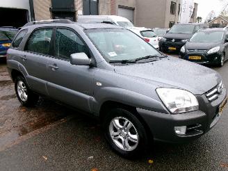 Kia Sportage 2.0 CRDI 4WD AUTOMAAT GEEN SCHADE picture 4