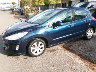 krockskadad bil auto Peugeot 308 1.6 VTI STYLE CLIMA 2009/3