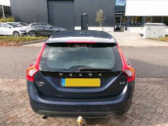 Volvo V-60 1.6 T3 KINETIC 112.656 KM CLIMA NAVI AUT picture 10