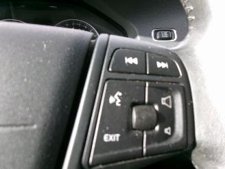 Volvo V-60 1.6 T3 KINETIC 112.656 KM CLIMA NAVI AUT picture 19