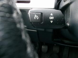 BMW 3-serie 318 I BUSINESS LINE CLIMA NAVI picture 19