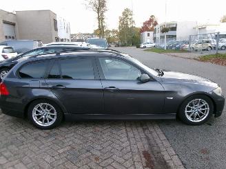 BMW 3-serie 318 I BUSINESS LINE CLIMA NAVI picture 6