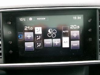 Peugeot 308 1.6 I PREMIERE CLIMA NAVI PANO picture 18