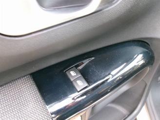 Citroën C4 cactus 1.2 PURETECH BUSINESS CLIMA NAVI PANO picture 13