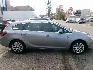 Opel Astra 1.7 CDTI SPORTS COSMO CLIMA picture 5