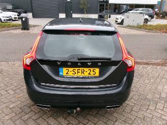 Volvo V-60 2.4 D6 AWD PLUG-IN HYBRID SUMMUM picture 8