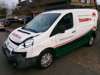 krockskadad bil bedrijf Citroën Jumpy 2.0 HDI L1 H1 AIRCO 2013/1