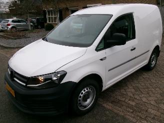 škoda dodávky Volkswagen Caddy 2.0 TDI AIRCO 2019/1