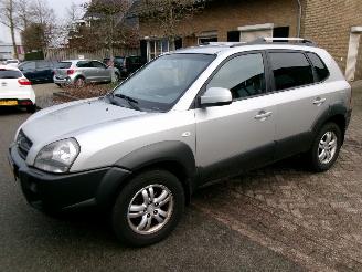skadebil auto Hyundai Tucson 2.0I STYLE AIRCO 2008/5