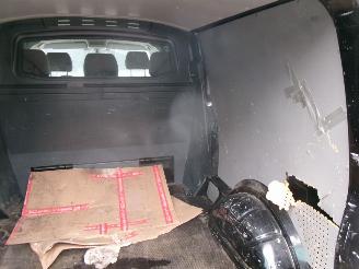 Volkswagen Transporter 2.0 TDI L2H1 DUBBEL CABINE COMFORTLINE picture 14