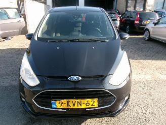 Ford B-Max 1.0 ECOBOOST TITANIUM picture 3