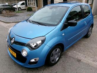 Coche accidentado Renault Twingo 1.2 16V DYNAMIQUE CLIMA 2012/4