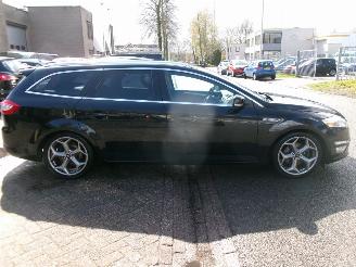 Ford Mondeo 1.6 I PLATINUM CLIMA NAVI GEEN SCHADE picture 5