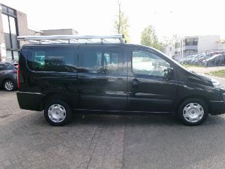 Fiat Scudo 2.0 MULTIJET INVALIDE VERVOER GEEN SCHADE 5 PERSOONS picture 5