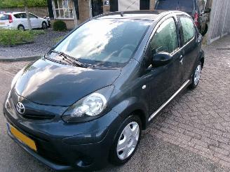 Toyota Aygo 1.0 VVT-I NOW AIRCO 2013/7