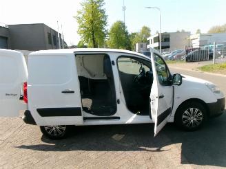 Citroën Berlingo 1.6 I CLUB BENZINE picture 9