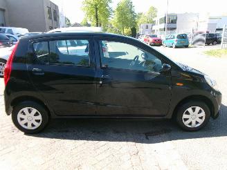 Daihatsu Cuore 1.0 CLEVER picture 5