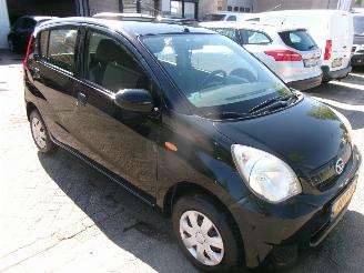 Daihatsu Cuore 1.0 CLEVER picture 4