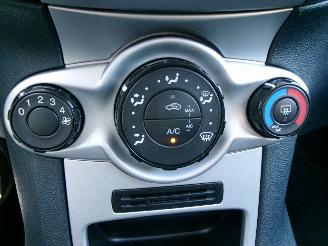 Ford Fiesta 1.25 LIMITED AIRCO picture 13