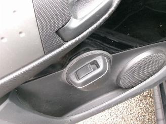 Peugeot 107 1.0 ACTIVE AIRCO 5 DEURS GEEN SCHADE picture 10