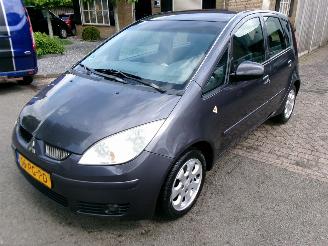 Unfallwagen Mitsubishi Colt 1.3 INVITE AUTOMAAT AIRCO 2004/6