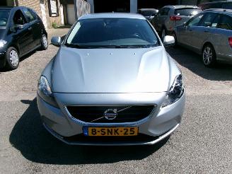 Volvo V-40 1.6 D2 MOMENTUM CLIMA  NAVI picture 5