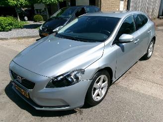  Volvo V-40 1.6 D2 MOMENTUM CLIMA  NAVI 2013/11