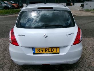 Suzuki Swift 1.2 COMFORT EASS AIRCO picture 9