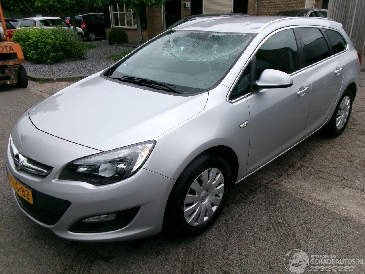 Opel Astra 1.4 I BERLIN CLIMA NAVI
